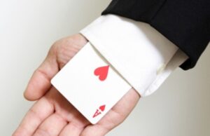 Cartas bajo la manga