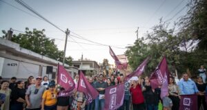 Dan banderazos de inicio para la pavimentación de tres calles