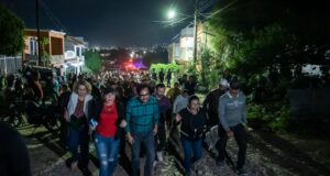 Acuerdan con vecinos de colonia Lázaro Cárdenas pavimentación de calle Valentín Canalizo