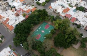 Ayuntamiento entrega cancha deportiva totalmente rehabilitada en La Campiña