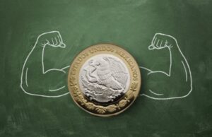 Peso fuerte y gasolina barata