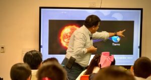 Capacitaron a más de 6 mil docentes para ver el eclipse de forma segura