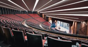 Construiremos un teatro totalmente techado y equipado con capacidad de 7 mil asistentes: Juan de Dios Gámez