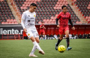 Igualdad de fuerzas en el Caliente, Dorados en pretemporada