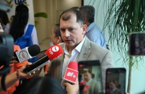 Comisión de Honor y Justicia atenderá el asunto de la Facultad de Psicología: Robespierre Lizárraga