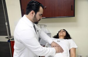 Importante llevar un control prenatal adecuado, ante cualquier cuestión de gravedad que se pueda presentar, señala especialista