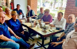 Los personajes del micrófono en la radio de Culiacán