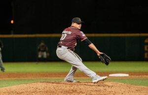 Tomateros Manny Bañuelos triunfa en Taiwán