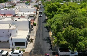 Reencarpetan calles del sector Terranova y mantienen trabajos de bacheo en Villa Bonita