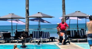 Realiza COEPRISS operativo en albercas de Mazatlán