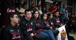 Abandera Ayuntamiento a delegación Culiacán para los Paranacionales Conade 2024, etapa Estatal