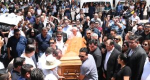 UAS brinda homenaje de cuerpo presente al ex Rector Héctor Melesio Cuén