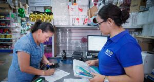 Avanza al 45% programa de uniformes, calzado y útiles escolares, gratuitos