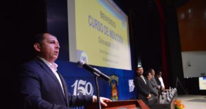 Convoca Robespierre a estudiantes de nuevo ingreso de la FCA a prepararse por la defensa de la autonomía