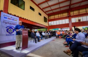 Inaugura el gobernador Rocha nueva estación de bomberos
