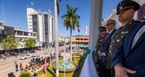 Realizan en Culiacán Desfile Militar, por Aniversario del inicio de la Independencia