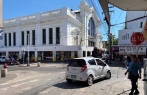 Se reactiva el comercio en Culiacán después de lunes violento