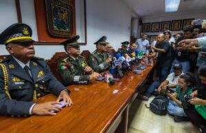 No me ayudes compadre