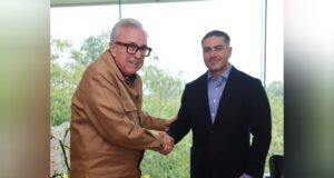 Rocha se reúne con el secretario Omar García Harfuch para analizar seguridad en Sinaloa