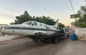Rescata la UEA a hombre secuestrado en “La Lima”; hasta un avión encontraron en el sitio