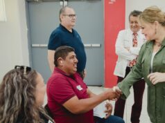 Entrega el sistema DIF Sinaloa auxiliares auditivos en coordinación con la fundación Telmex-Telcel