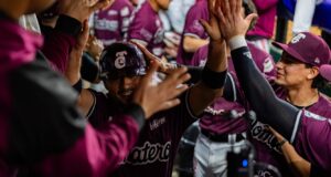 Tomateros triunfan en el Juego 1 de la Final de la Liga ARCO Mexicana del Pacífico