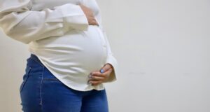 Cierra diciembre con 146 contratos de maternidad subrogada