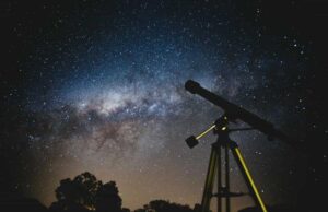 No te puedes perder los próximos eventos astronómicos: un eclipse lunar total y lluvias de estrellas