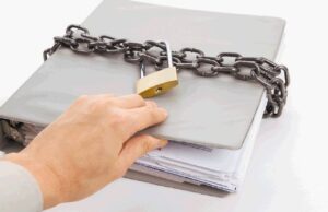 La fuerza de la mentira