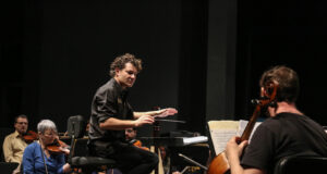 Homenaje a Tchaikovsky, con la OSSLA, este jueves; dirige Alexandre Da Costa