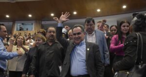 Con apego a la ley el Consejo Universitario aprobó la solicitud de Jesús Madueña, para buscar reelegirse como Rector de la UAS