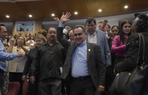 Con apego a la ley el Consejo Universitario aprobó la solicitud de Jesús Madueña, para buscar reelegirse como Rector de la UAS