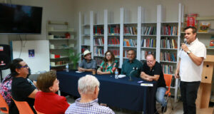 La lectura vence nuestras limitaciones, dicen promotores de clubes en charla