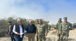 Supervisa Rocha terrenos donde podría ser ubicado el Sector Naval en Altata