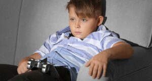 Evitar el sedentarismo y promover hábitos saludables es fundamental en salud de infantil: especialista