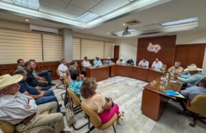 Se reúne el Secretario Agricultura con Asociaciones de Agricultores de la zona centro norte de Sinaloa