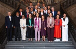 Rocha Moya se reúne con Claudia Sheinbaum para revisar avances del IMSS-Bienestar