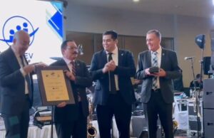 Miguel Loredo recibe galardón nacional “Ejecutivo Distinguido 2025”