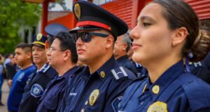 Gobernador Rocha reconoce la labor de los bomberos en su día nacional