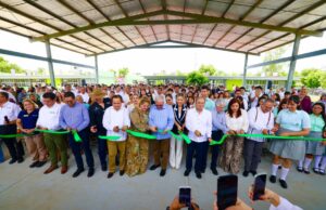Rocha Moya inaugura ciclo escolar 2025-2026 en COBAES 37 con modernas instalaciones