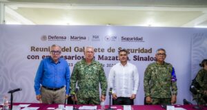 Anuncia gobernador Rocha fortalecimiento de operativos en Mazatlán, con elementos de Defensa y SSyPC