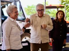 Gobernador Rocha entrega equipamiento para desarrollo profesional en la Universidad Tecnológica de Culiacán