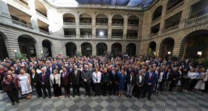 Jesús Madueña participa en la Reunión Nacional de Universidades con Claudia Sheinbaum