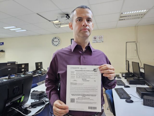 WhatsApp Image 2025-11-11 at 10.45.07