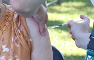 UBU e IMSS se suman a la campaña de vacunación contra influenza y Covid