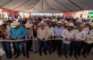 Anuncia Gobernador Rocha Moya que aumentará en 10 mdp más el presupuesto 2026 a la ganadería