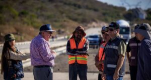 Supervisa Rocha avances del bulevar Agricultores en Culiacán