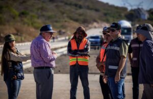 Supervisa Rocha avances del bulevar Agricultores en Culiacán