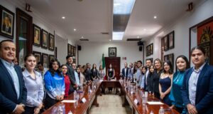 Jóvenes toman protesta y presentan agenda innovadora en el Cabildo Juvenil 2025