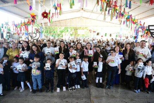 Esta temporada decembrina, la SEPyC reactiva la Estrategia Estatal La Escuela es de Todas y Todos